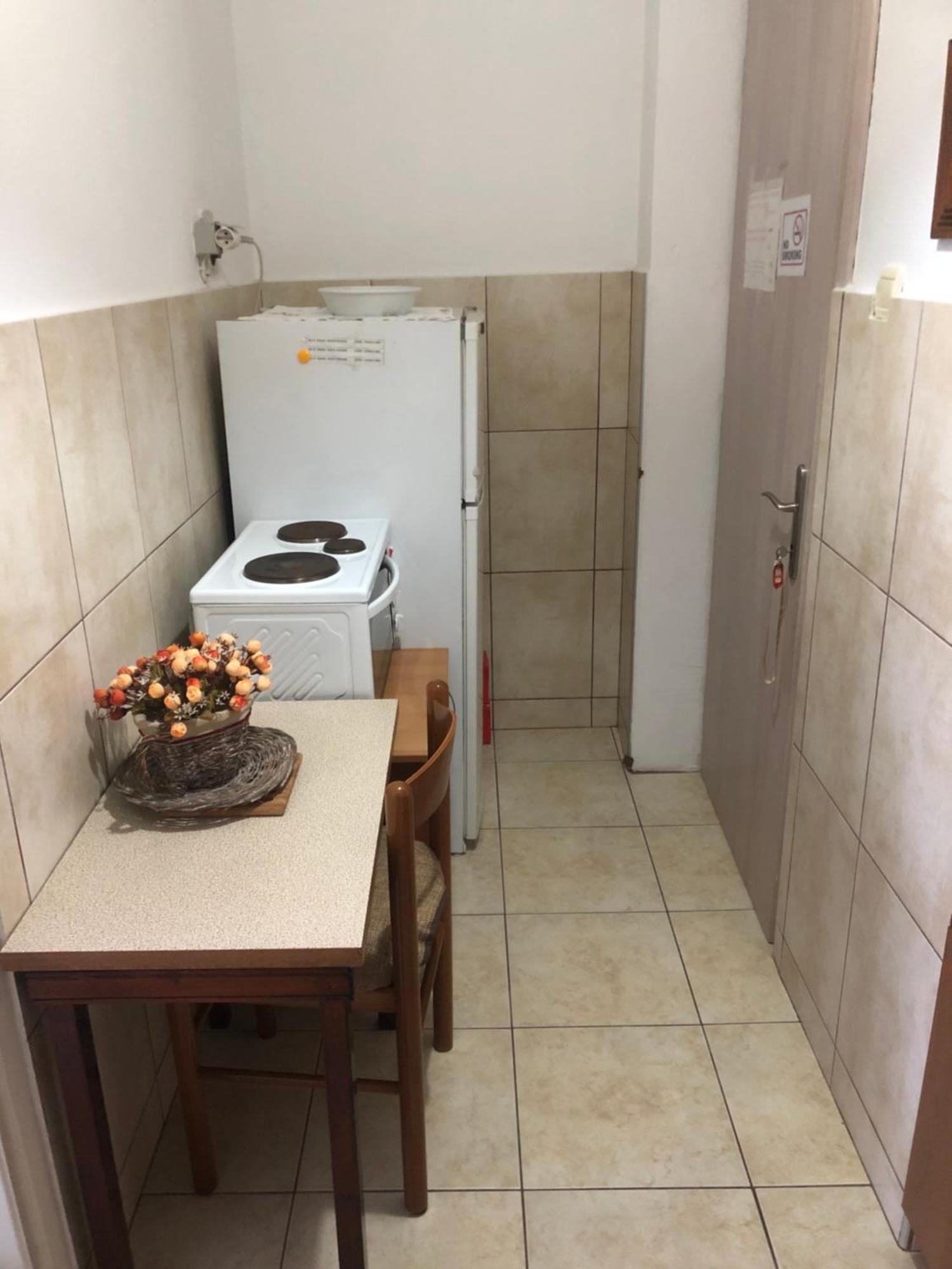 Nikos Rooms Néa Péramos Dış mekan fotoğraf