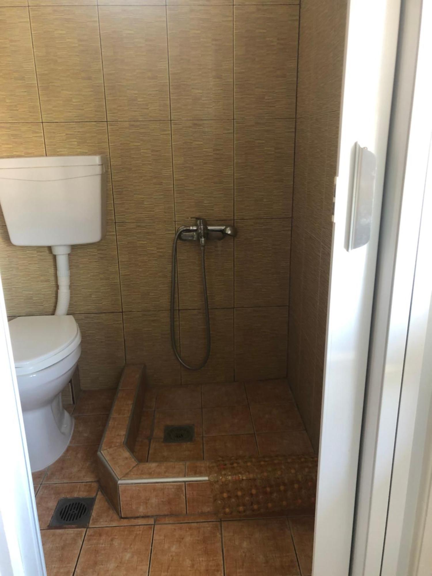 Nikos Rooms Néa Péramos Dış mekan fotoğraf