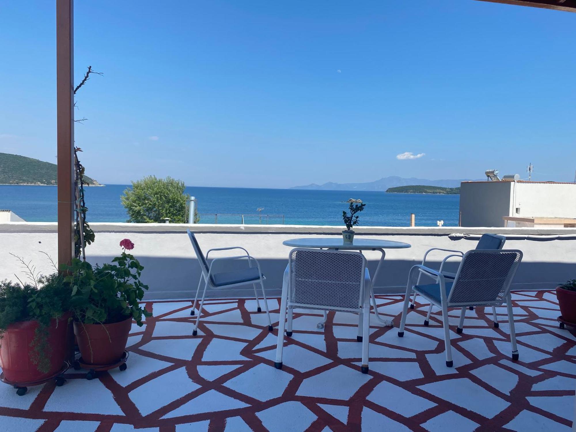 Nikos Rooms Néa Péramos Dış mekan fotoğraf